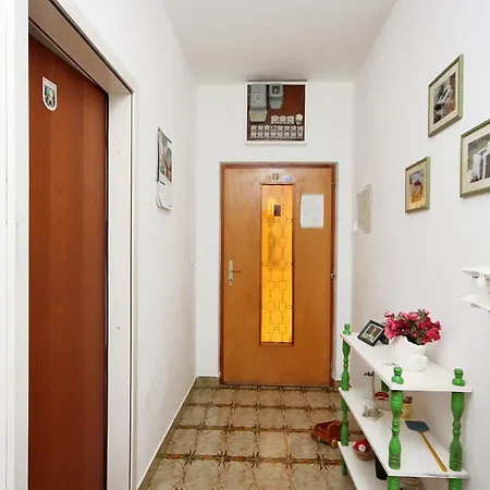 With A Parking Space Slatine, Ciovo - 1097 Apartamento *